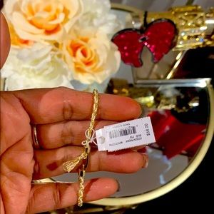 Kendra Scott bracelet